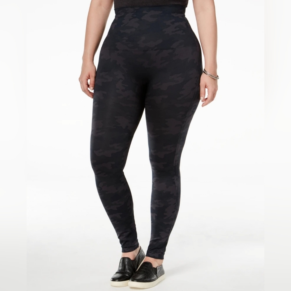 NWT Spanx Look at Me‎ Now Seamless Leggings Black Camo Size 3X